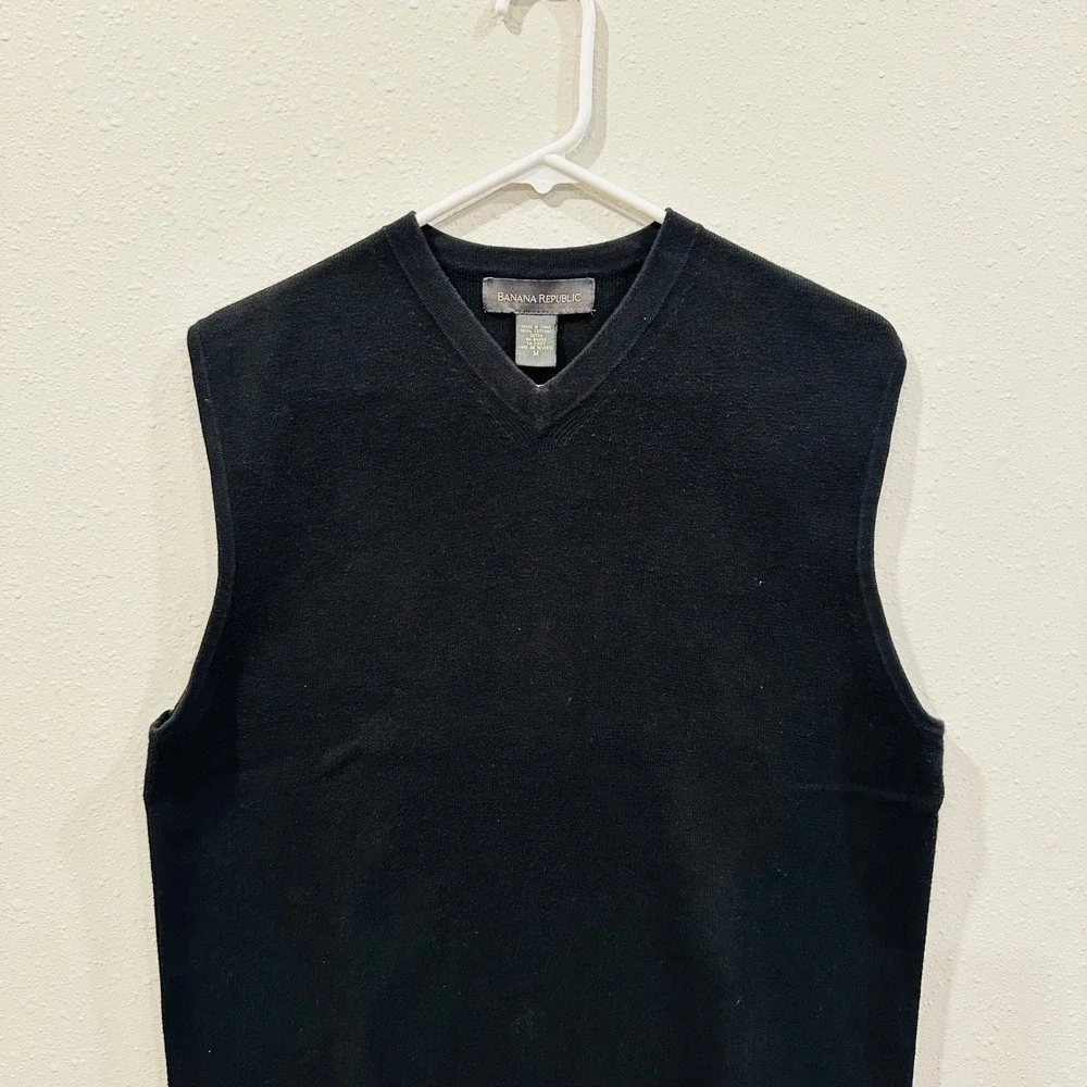 Banana Republic Mens‎ Black V Neck Sleeveless Sweater Vest Cotton Size M classic